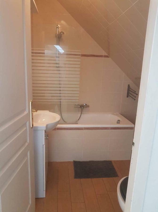 Orleans Appartement 2 Chambres Avec Parking Kültér fotó